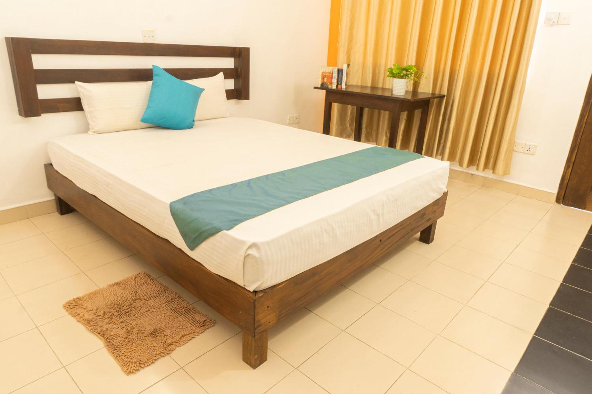 Blumarine Guest House Negombo Exterior photo