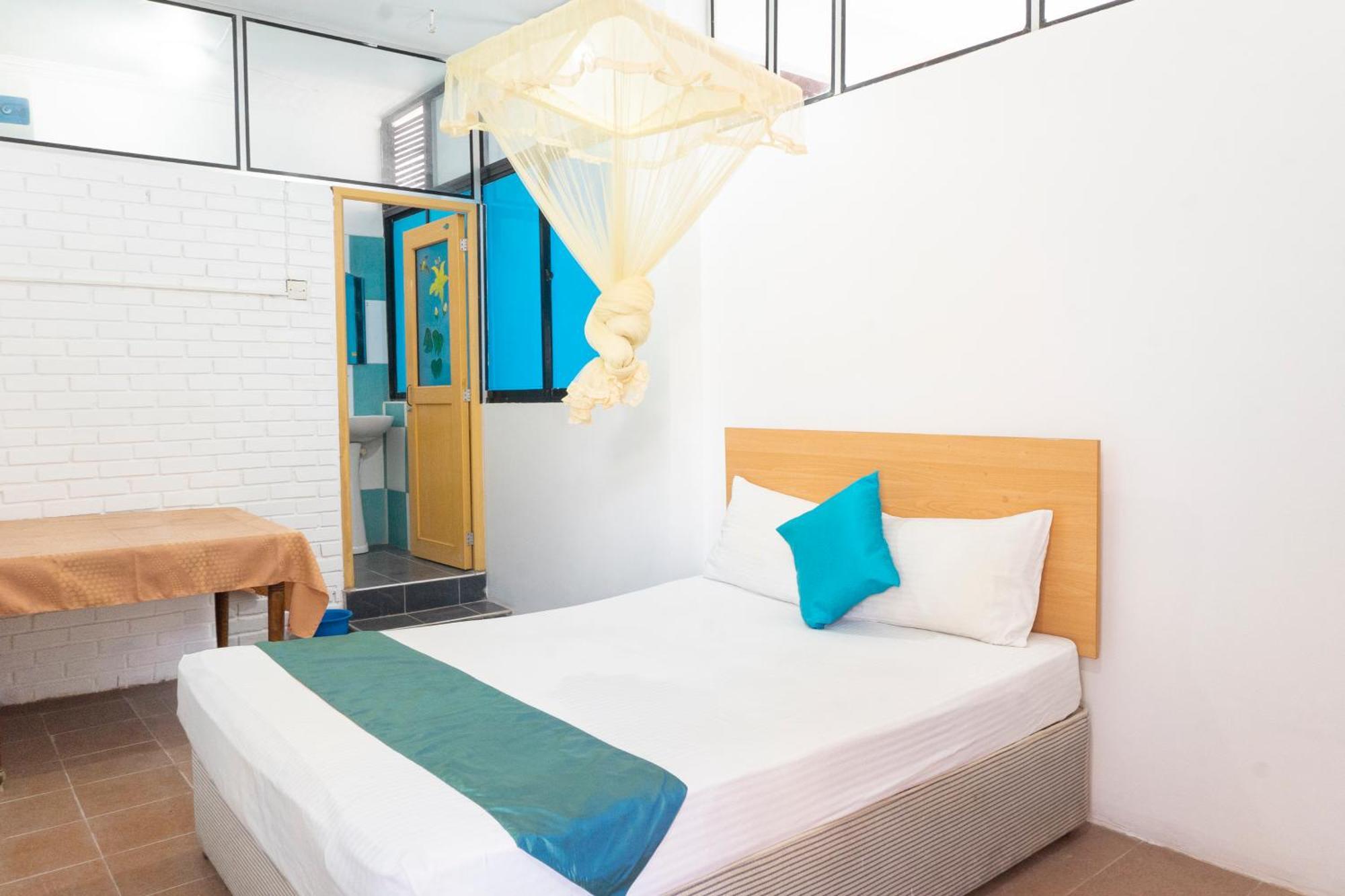 Blumarine Guest House Negombo Exterior photo